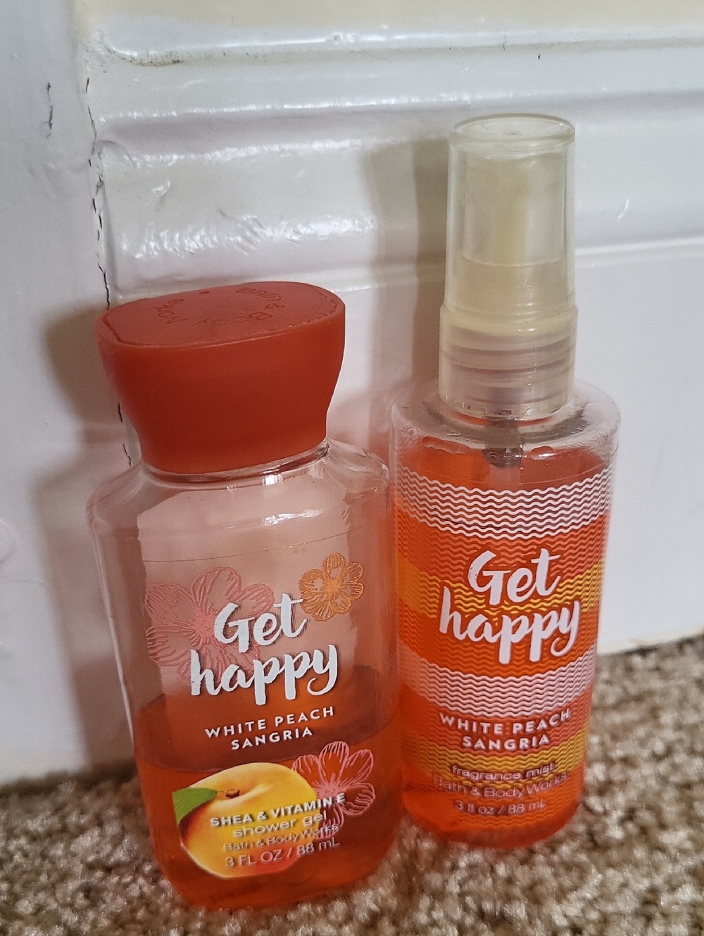 Bath & Body Works Get Happy White Peach Sangria Used Travel Set
